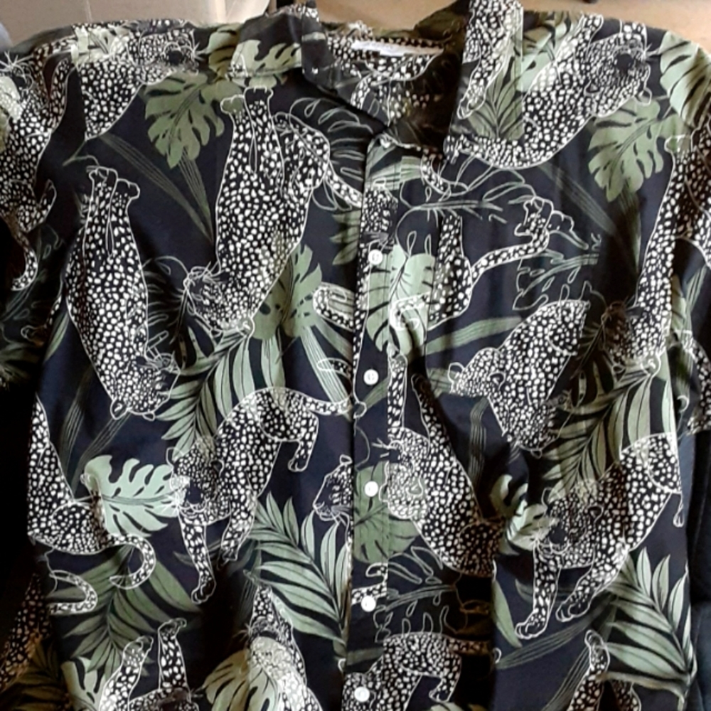 Old Navy Men's Button Down